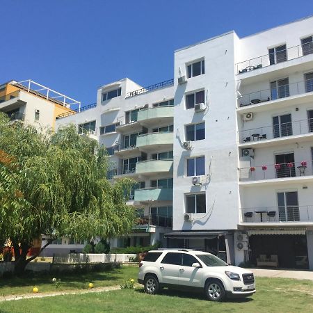 Mario Apartamente - Romantic Mamaia Exteriör bild