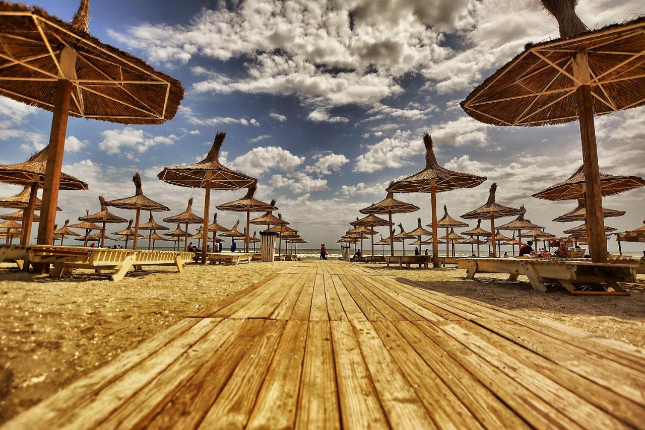 Mario Apartamente - Romantic Mamaia Exteriör bild