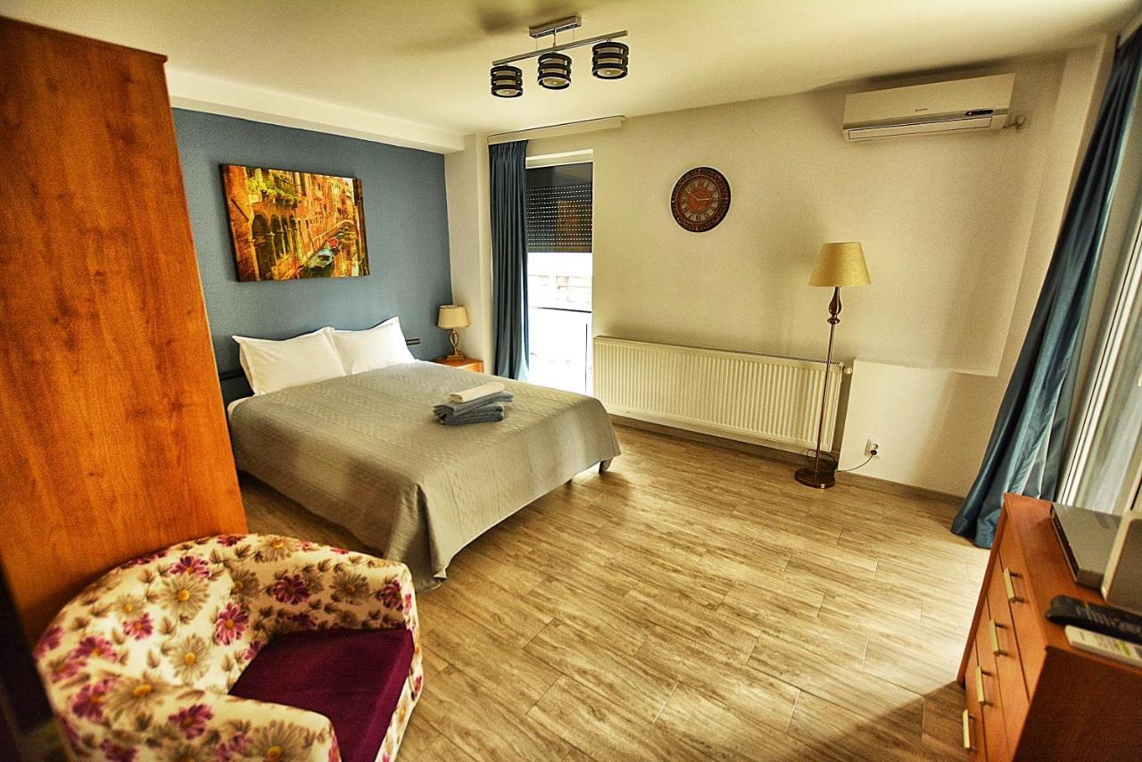 Mario Apartamente - Romantic Mamaia Exteriör bild