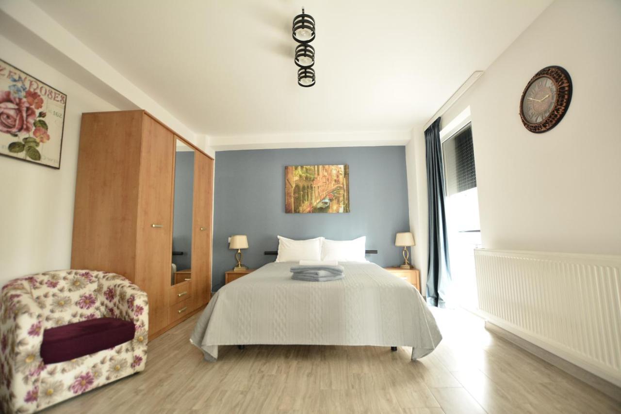 Mario Apartamente - Romantic Mamaia Exteriör bild