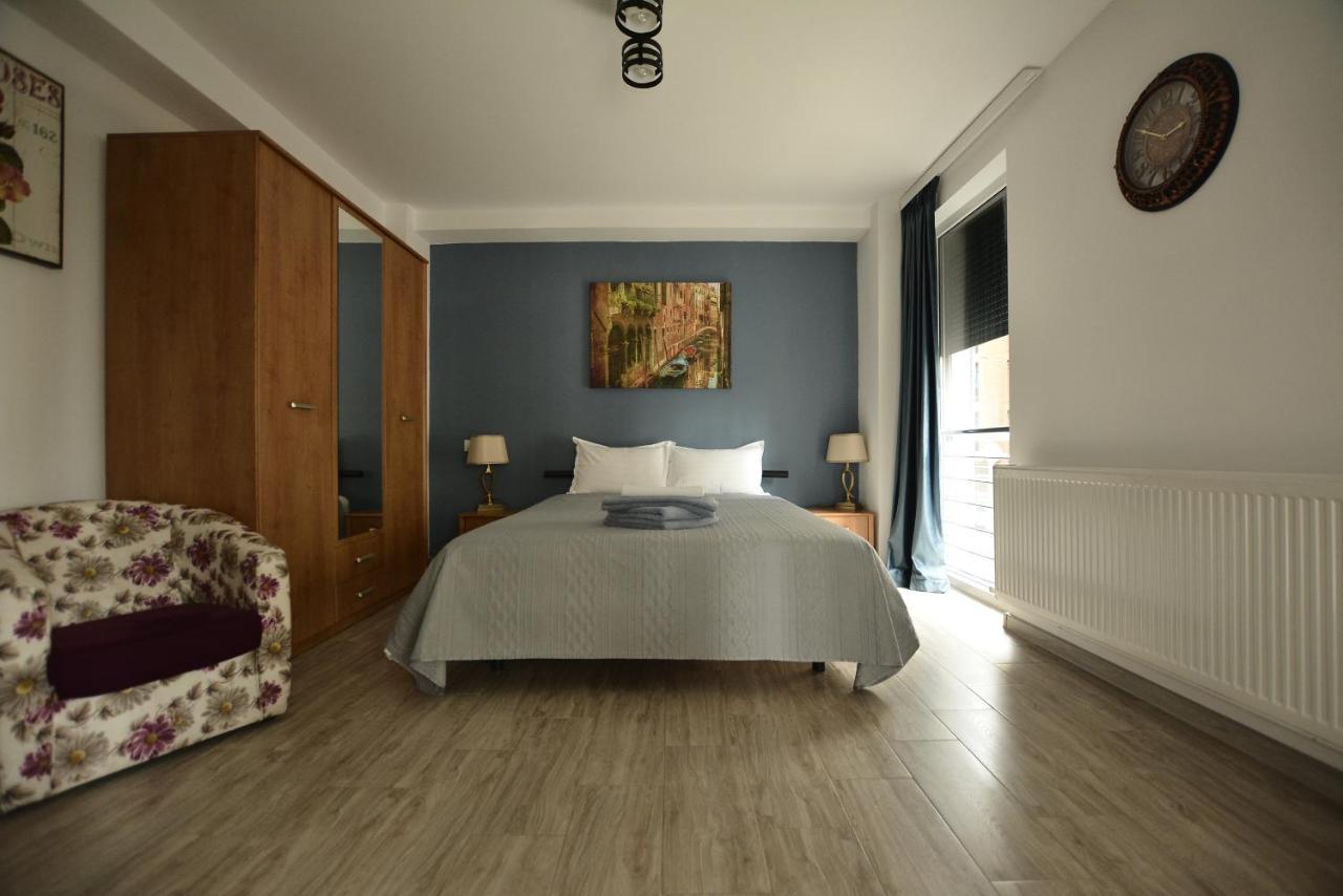 Mario Apartamente - Romantic Mamaia Exteriör bild